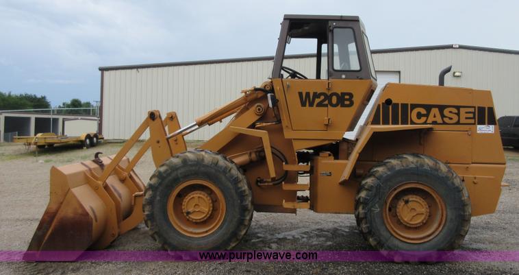 image for item D2490 Case W20B wheel loader
