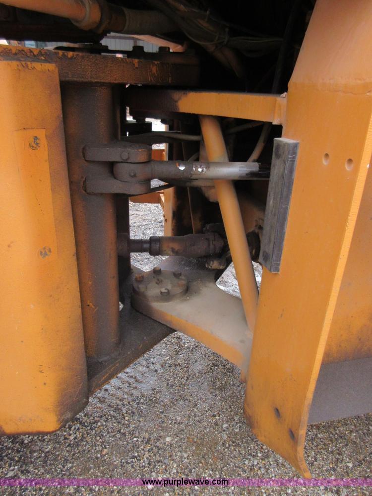 image for item D2490 Case W20B wheel loader