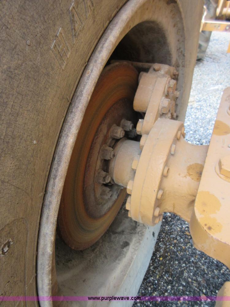 image for item D2490 Case W20B wheel loader