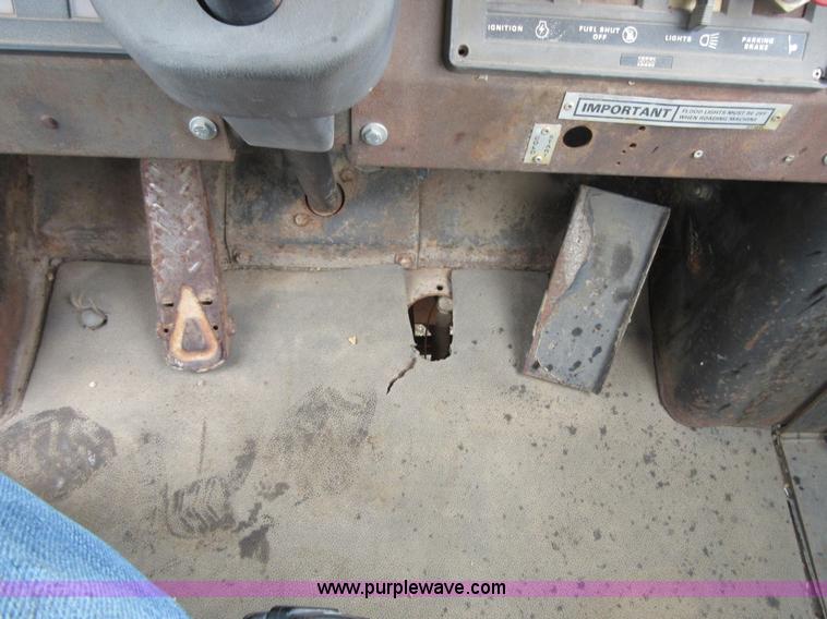 image for item D2490 Case W20B wheel loader