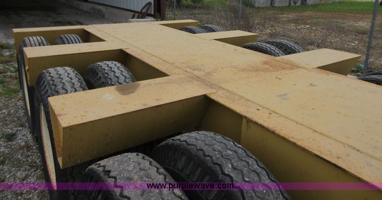 image for item D2492 2001 Witzco Challenger RG-50 lowboy trailer