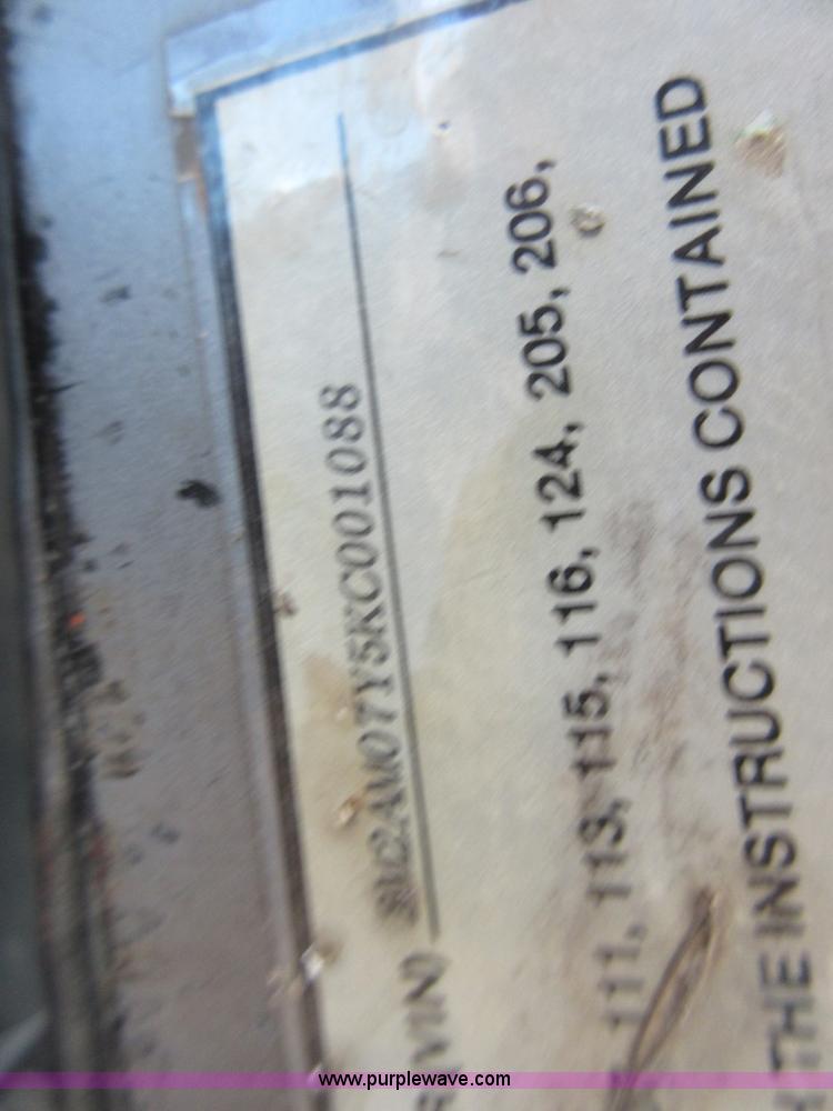 image for item D2494 1989 Mack RB688S dump truck