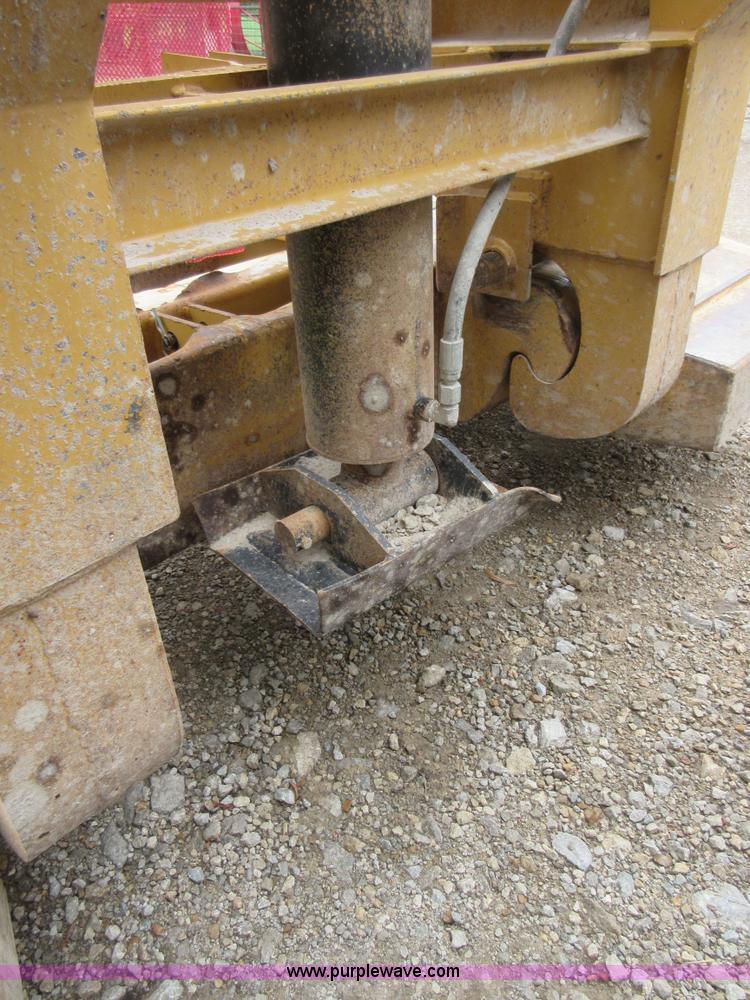 image for item D2497 2014 Whitzco Challenger RG-35 equipment trailer