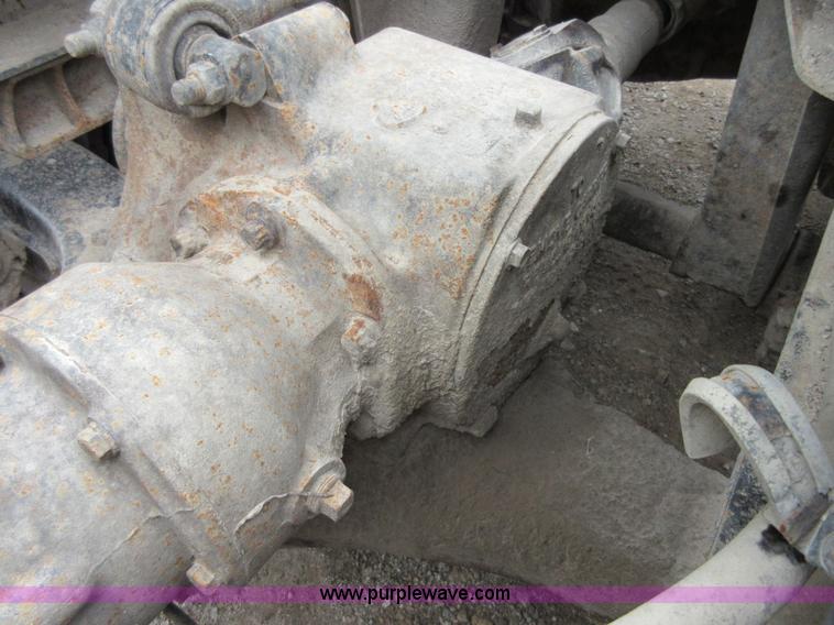 image for item D2498 1998 Mack CH613 semi truck