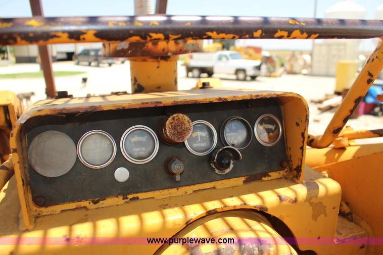 image for item F7880 Fiat-Allis 7G-B track loader