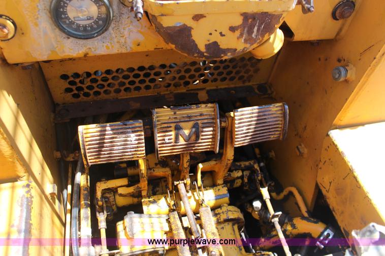 image for item F7880 Fiat-Allis 7G-B track loader