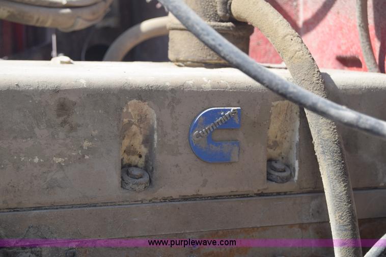 image for item F7889 1987 Peterbilt 349 mixer truck