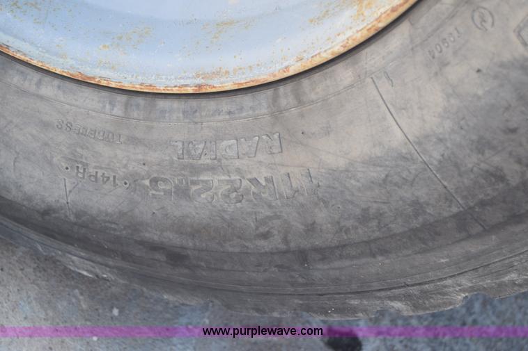 image for item F7889 1987 Peterbilt 349 mixer truck