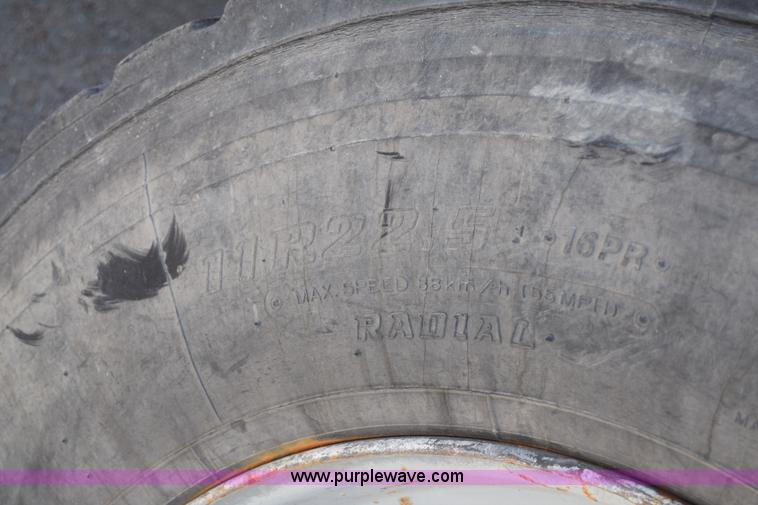 image for item F7889 1987 Peterbilt 349 mixer truck