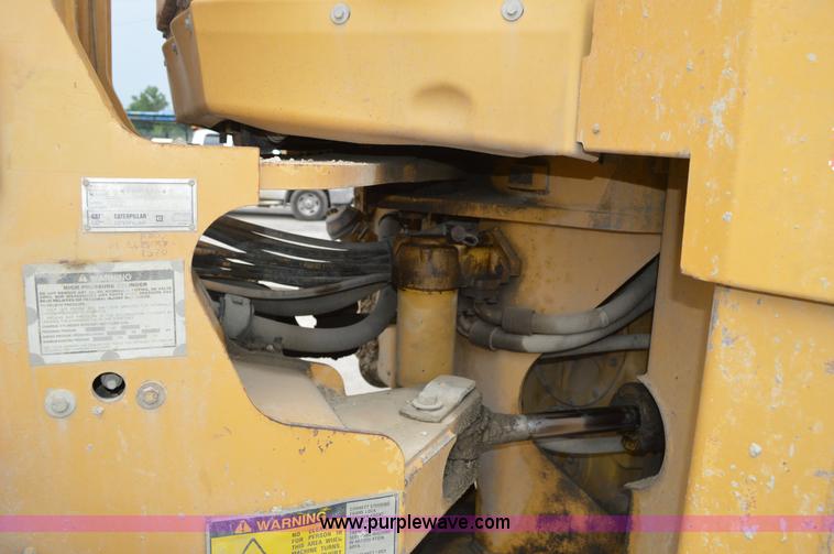 image for item G3664 1995 Caterpillar 966F Series II wheel loader