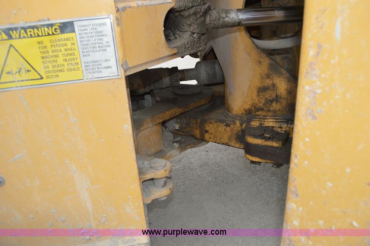 image for item G3664 1995 Caterpillar 966F Series II wheel loader