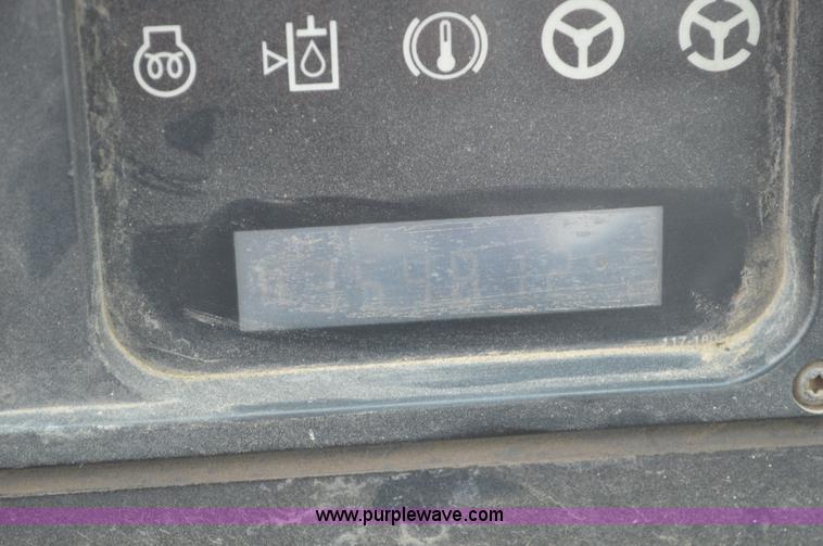 image for item G3664 1995 Caterpillar 966F Series II wheel loader