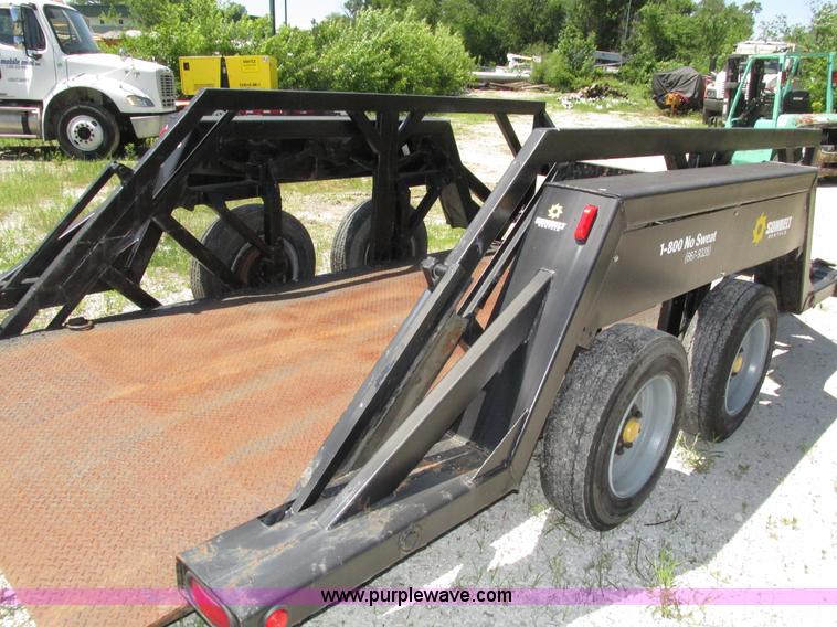 image for item H4617 2006 Biljax ET12000 hydraulic drop deck equipment trailer