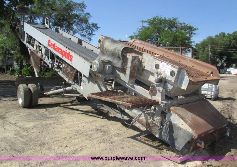 image for item H4619 Cedarapids conveyor and scalping screen