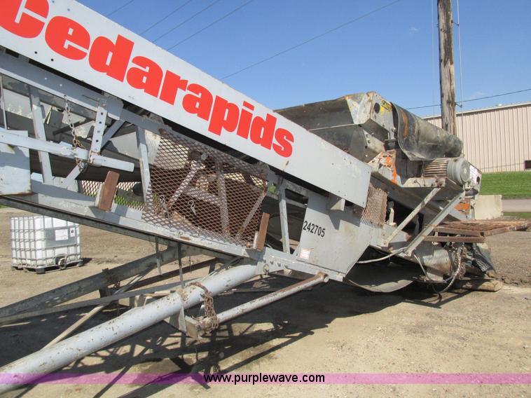 image for item H4619 Cedarapids conveyor and scalping screen