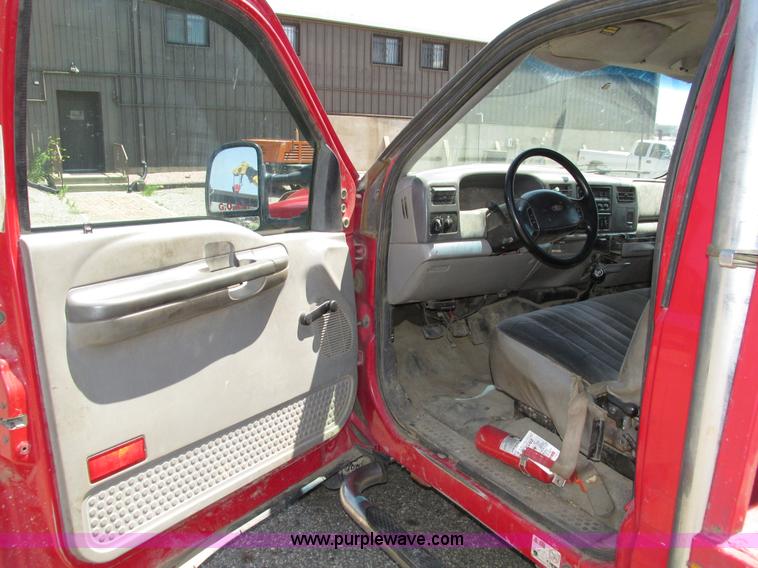 image for item H4620 1999 Ford F550 Super Duty XL service truck with crane