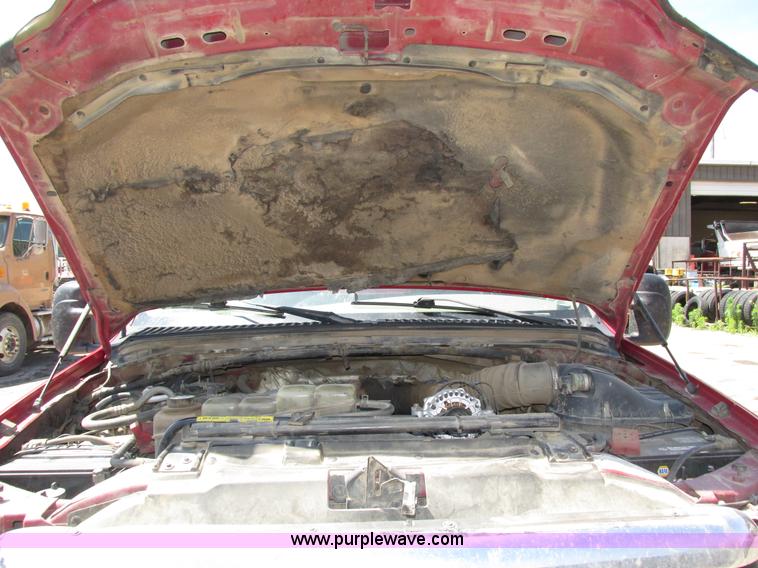 image for item H4620 1999 Ford F550 Super Duty XL service truck with crane