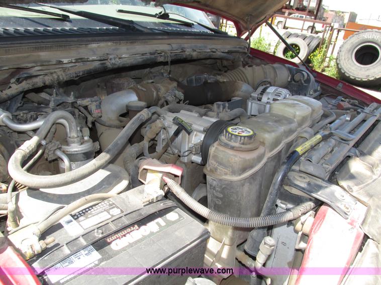 image for item H4620 1999 Ford F550 Super Duty XL service truck with crane