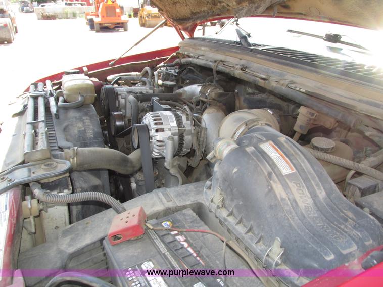 image for item H4620 1999 Ford F550 Super Duty XL service truck with crane