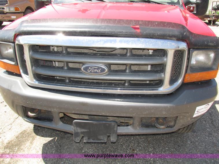 image for item H4620 1999 Ford F550 Super Duty XL service truck with crane