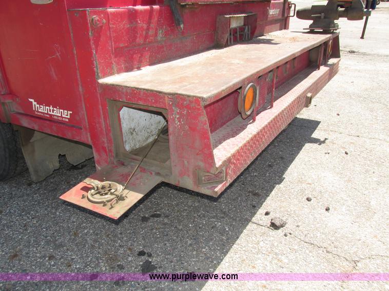 image for item H4620 1999 Ford F550 Super Duty XL service truck with crane