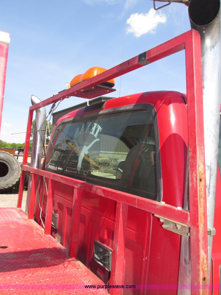 image for item H4620 1999 Ford F550 Super Duty XL service truck with crane