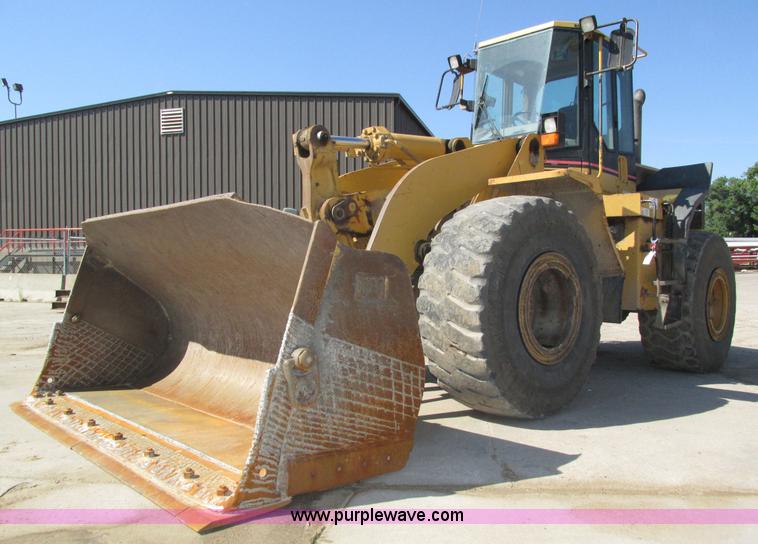 image for item H4628 1996 Caterpillar 960F wheel loader