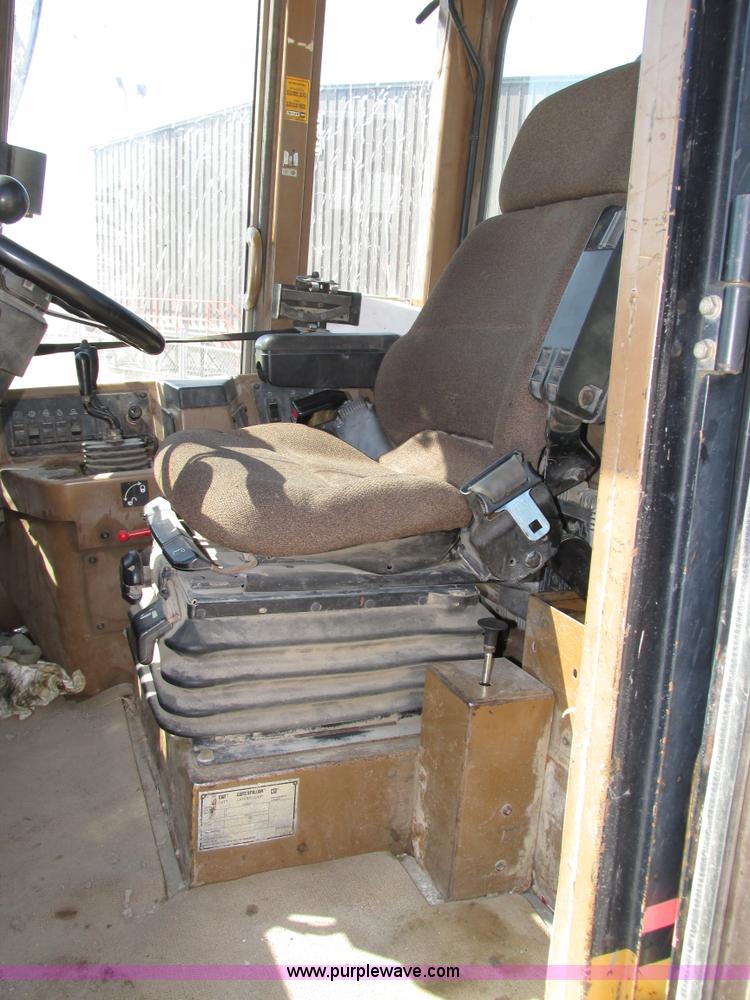 image for item H4628 1996 Caterpillar 960F wheel loader