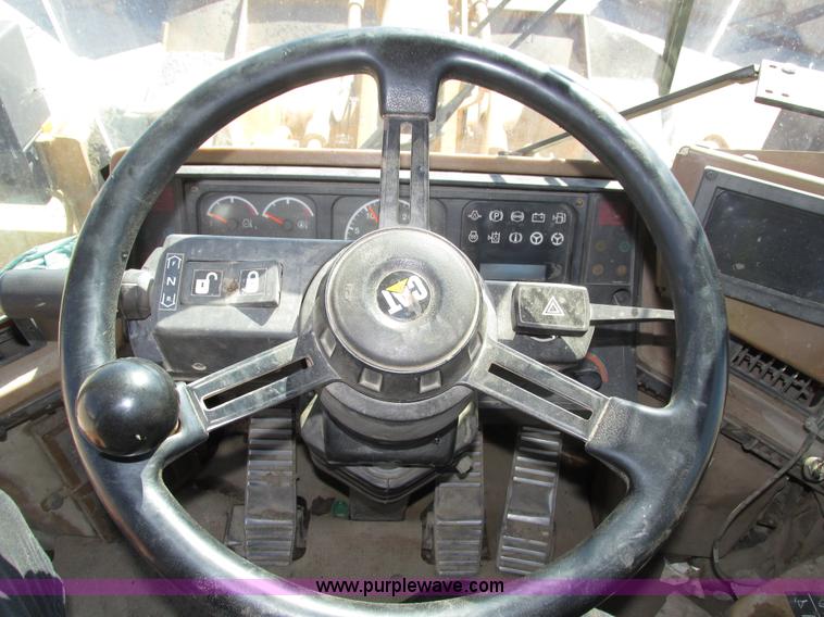 image for item H4628 1996 Caterpillar 960F wheel loader