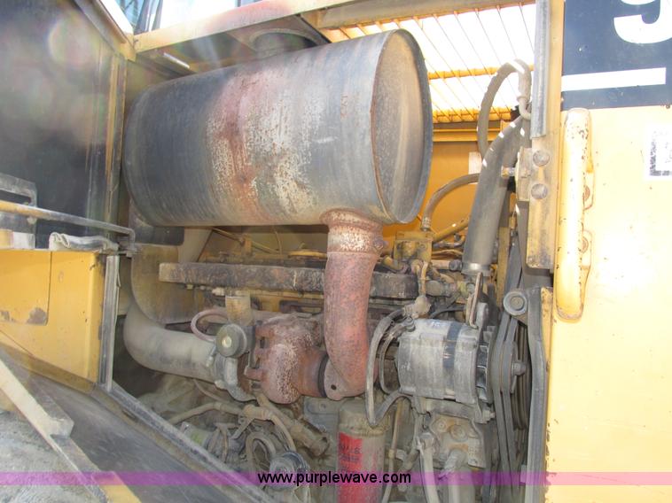 image for item H4628 1996 Caterpillar 960F wheel loader