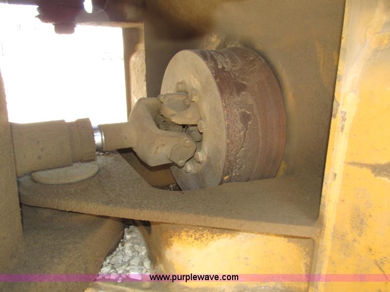 image for item H4628 1996 Caterpillar 960F wheel loader