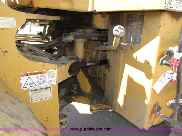 image for item H4628 1996 Caterpillar 960F wheel loader