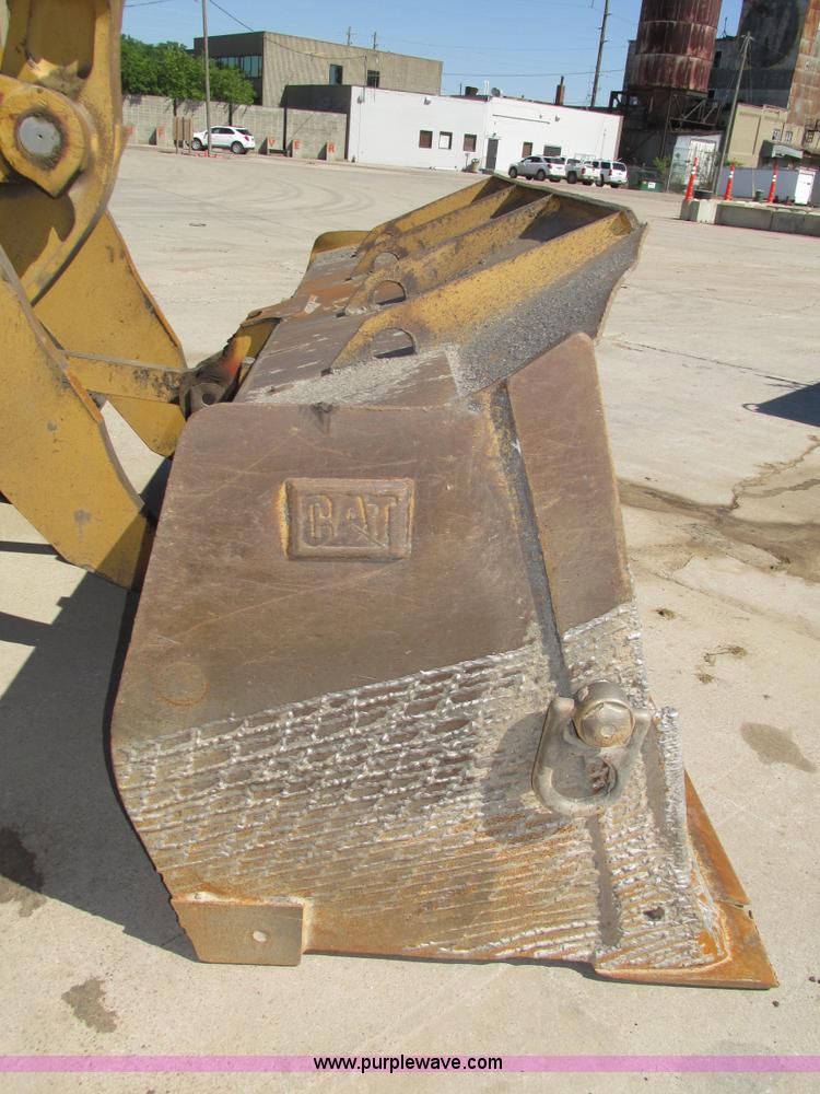 image for item H4628 1996 Caterpillar 960F wheel loader