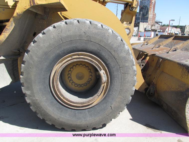 image for item H4628 1996 Caterpillar 960F wheel loader