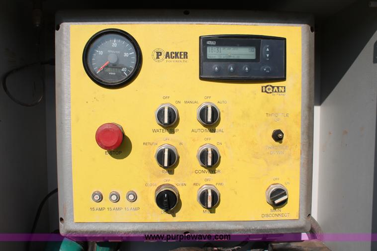 image for item H5811 2002 Packer 750 grinder