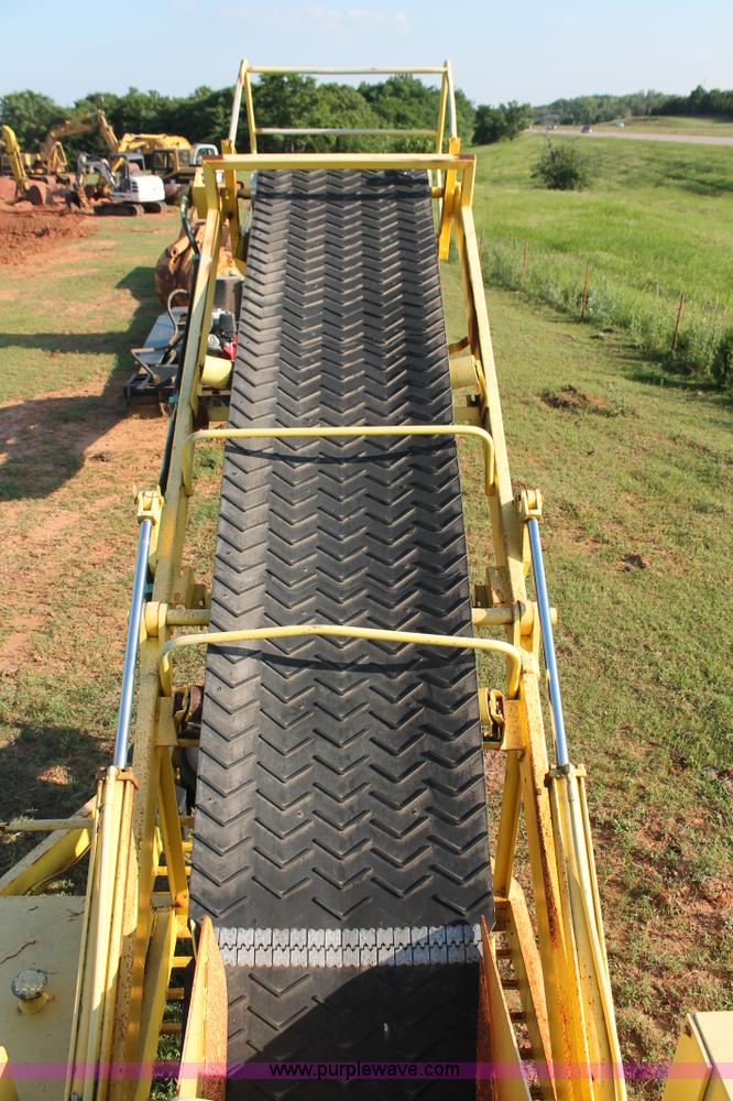 image for item H5811 2002 Packer 750 grinder