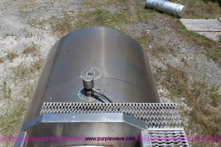 image for item I1650 1969 Heil tank trailer