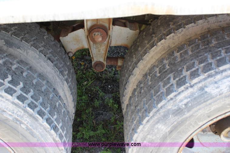 image for item I1650 1969 Heil tank trailer