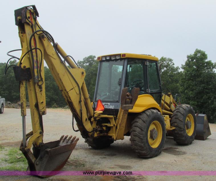 image for item I3054 2000 New Holland LB115 backhoe