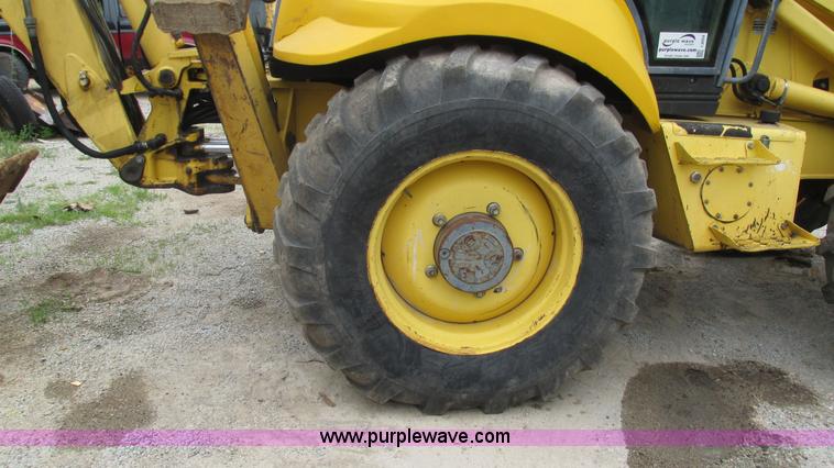 image for item I3054 2000 New Holland LB115 backhoe