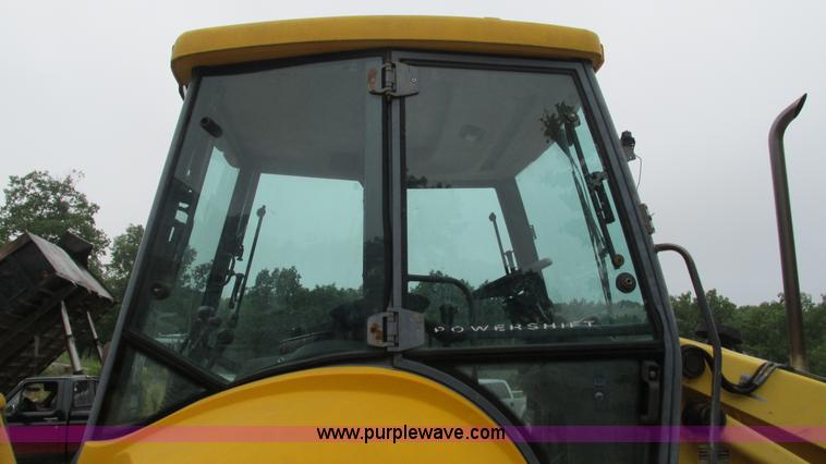 image for item I3054 2000 New Holland LB115 backhoe