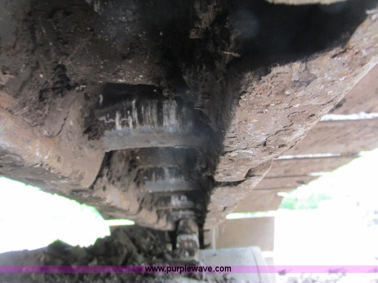 image for item J1766 2004 Link Belt 330 LX excavator