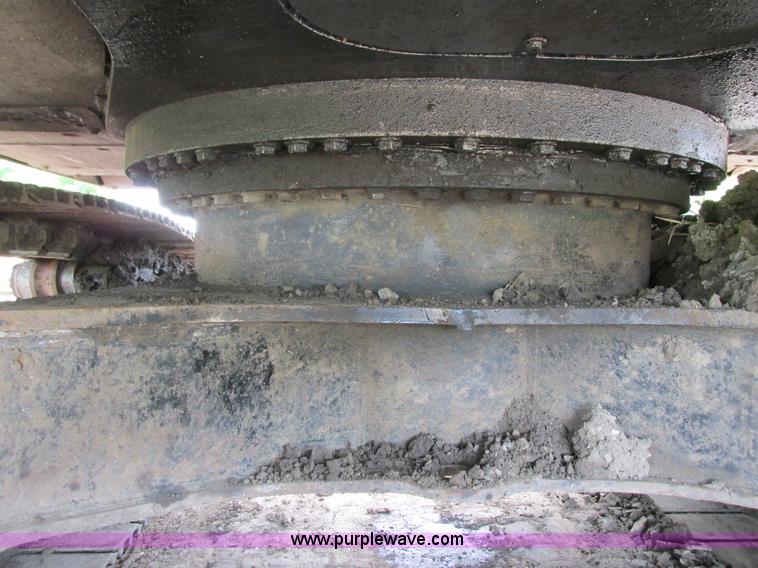 image for item J1766 2004 Link Belt 330 LX excavator