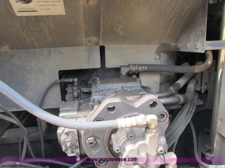 image for item J1766 2004 Link Belt 330 LX excavator