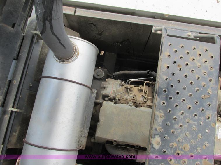 image for item J1766 2004 Link Belt 330 LX excavator