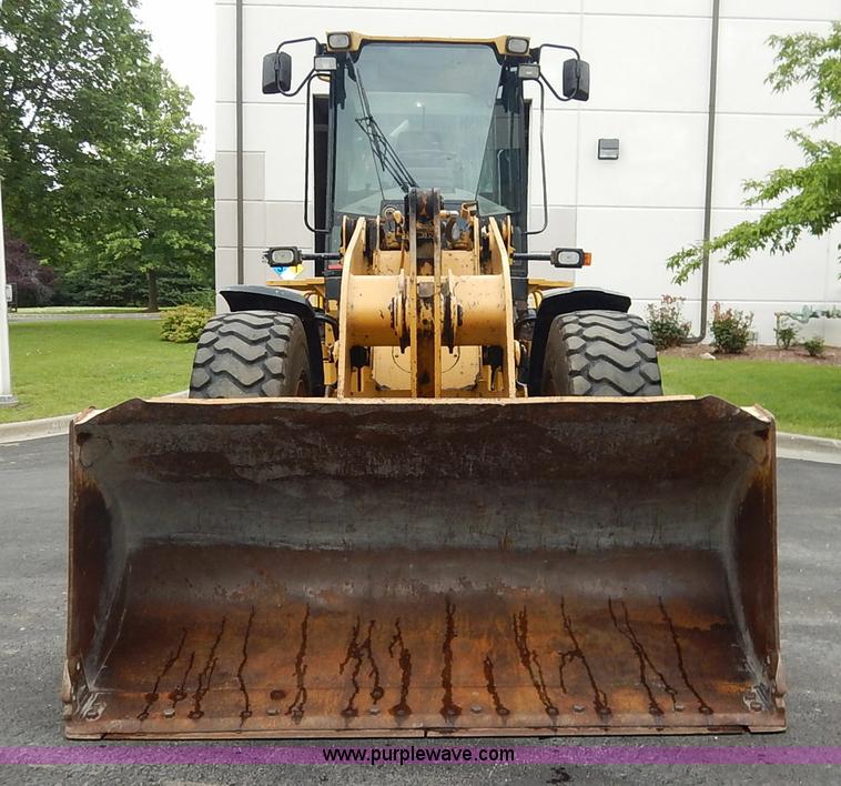 image for item J3857 2001 Caterpillar 924GZ wheel loader