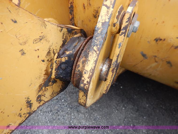 image for item J3857 2001 Caterpillar 924GZ wheel loader