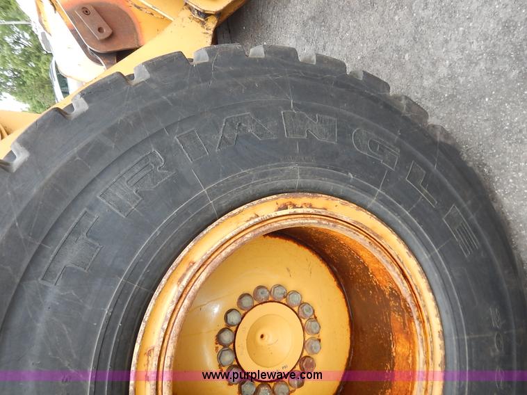 image for item J3857 2001 Caterpillar 924GZ wheel loader