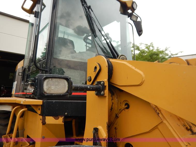 image for item J3857 2001 Caterpillar 924GZ wheel loader