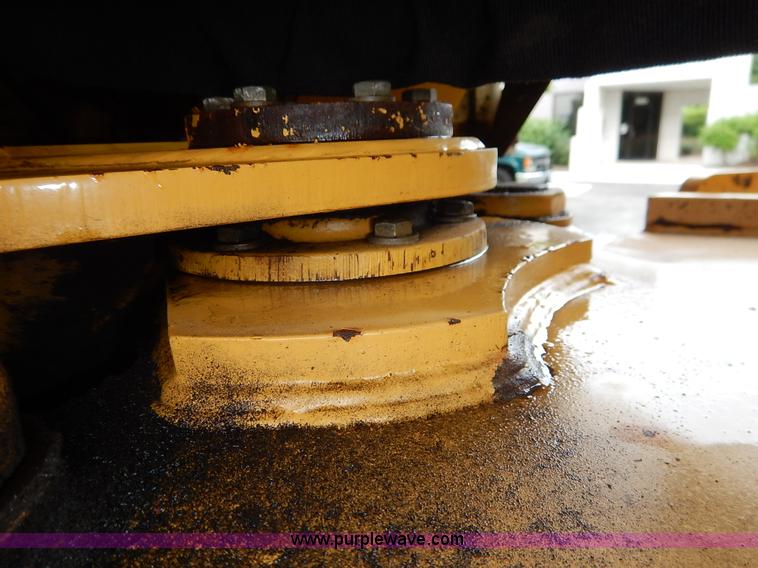 image for item J3857 2001 Caterpillar 924GZ wheel loader